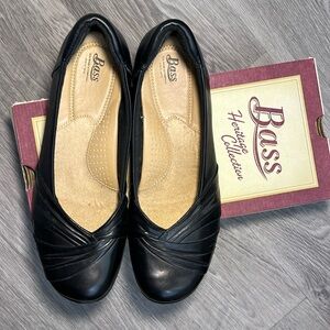 G.H. Bass-ABBY Dress Flats Black Size 9M